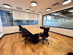 UE Square (D9), Office #456727421